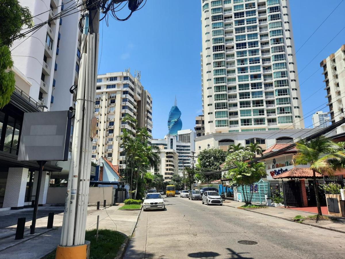 Habitacion con Turbo WiFi en Marbella Ciudad de Panamá Exterior foto