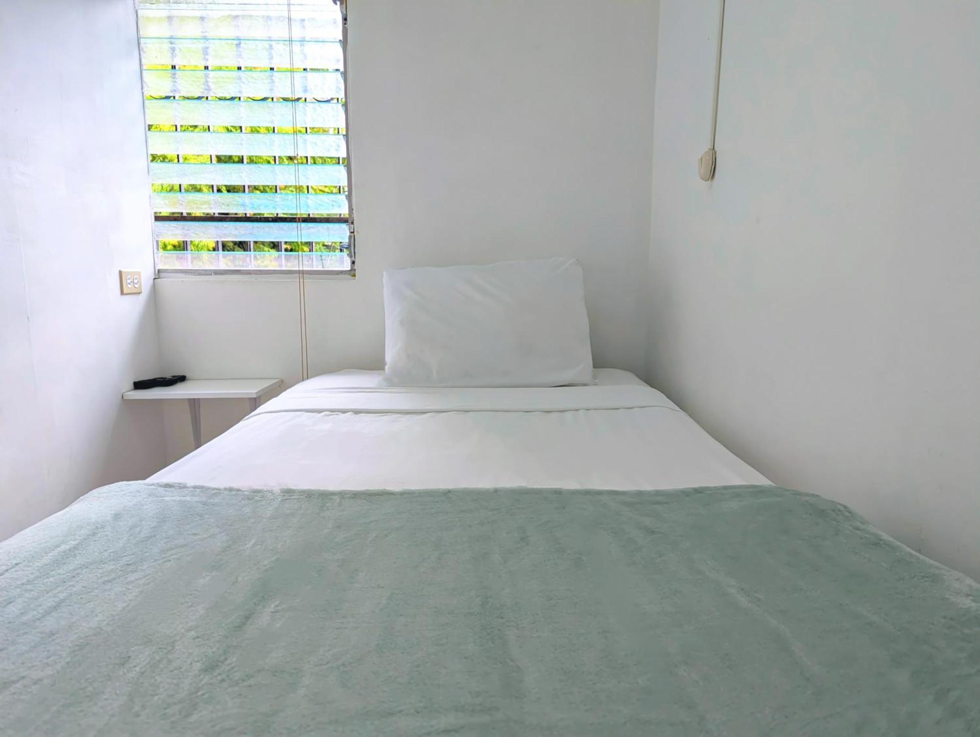 Habitacion con Turbo WiFi en Marbella Ciudad de Panamá Exterior foto