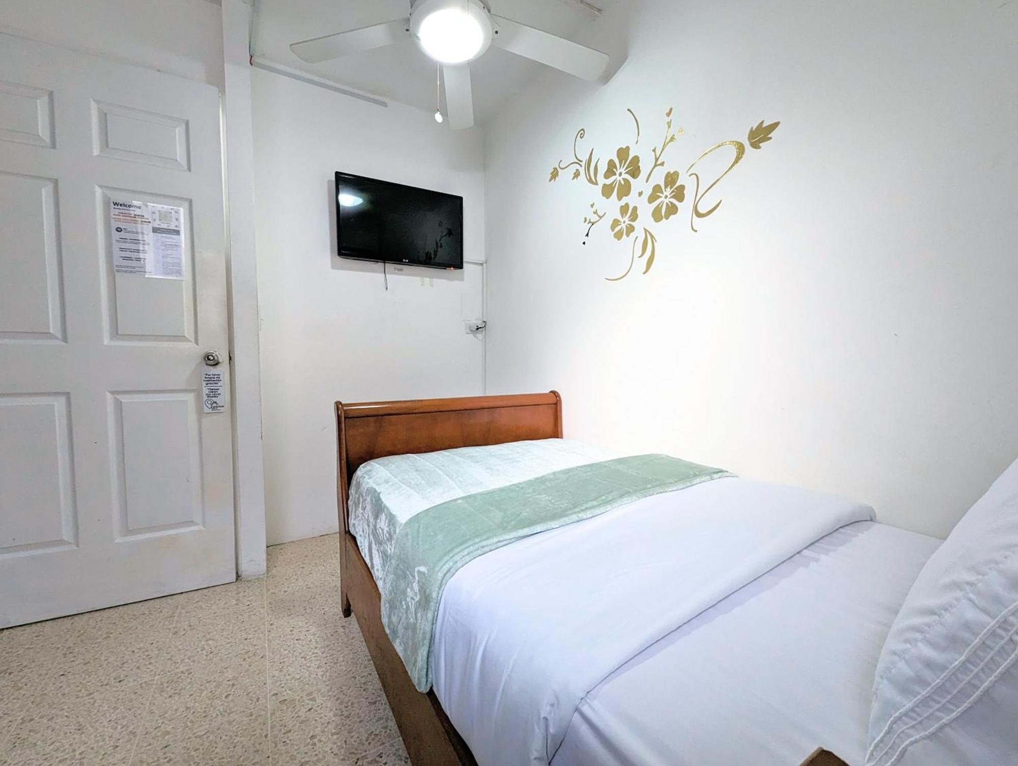 Habitacion con Turbo WiFi en Marbella Ciudad de Panamá Exterior foto